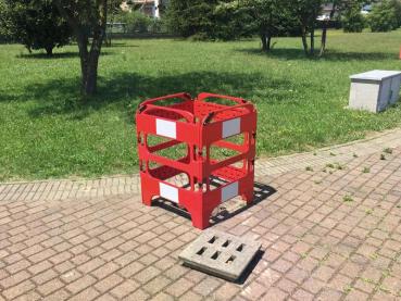 Sehr praktisch – lässt sich in Sekundenschnelle aufstellen und zusammenklappen.