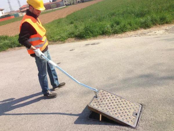 Robustes und langlebiges Werkzeug, vollverzinkt.