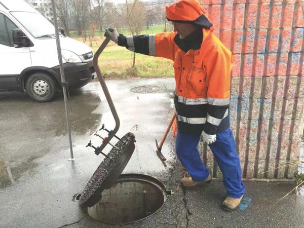 Sehr robust sowie rost- und verschleißbeständig.